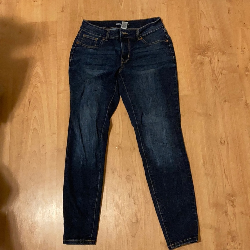 Maurices jeans